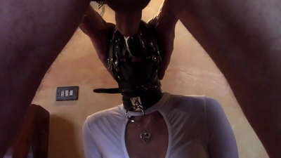 Laura in heels, ການຄັດເລືອກຕົວແບບ, ວິດີໂອ 2021, ຄໍເລິກທີ່ມີແຫວນຫຼາຍ